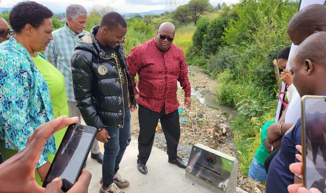 Bridge Handover at Colita